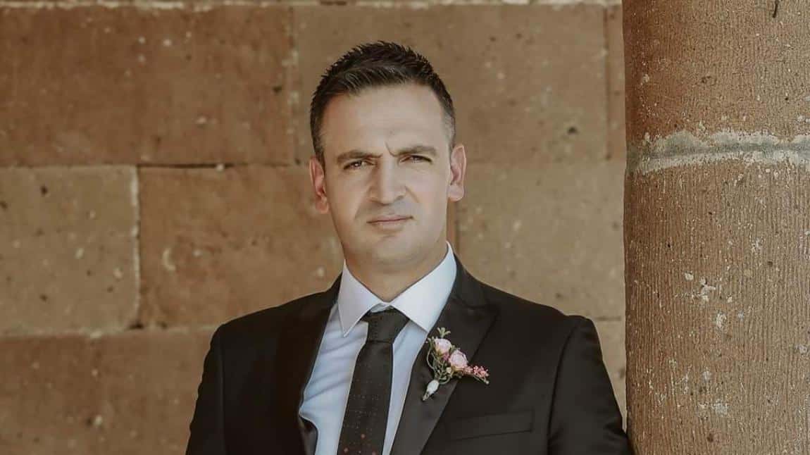 ÖZGÜR YILDIRIM - Müdür